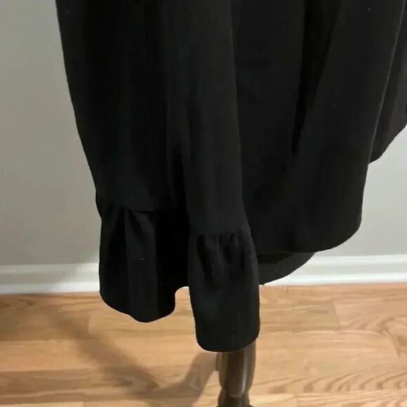 New directions 3 Button Black Jacket - Picture 3 of 8